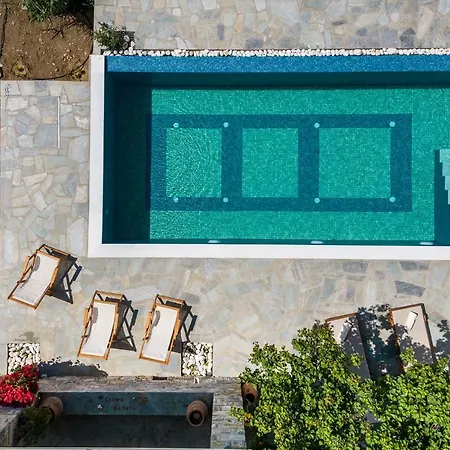 Seaside Glyfa Paros Villa